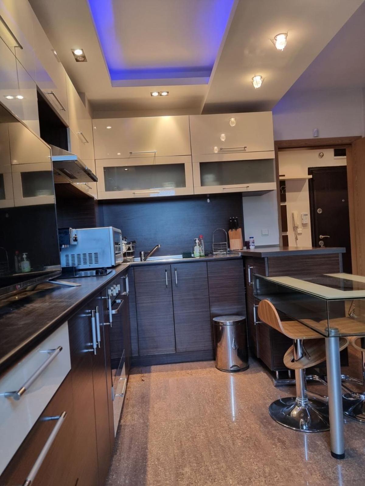 Апартамент Ломбарди Varna Exterior foto